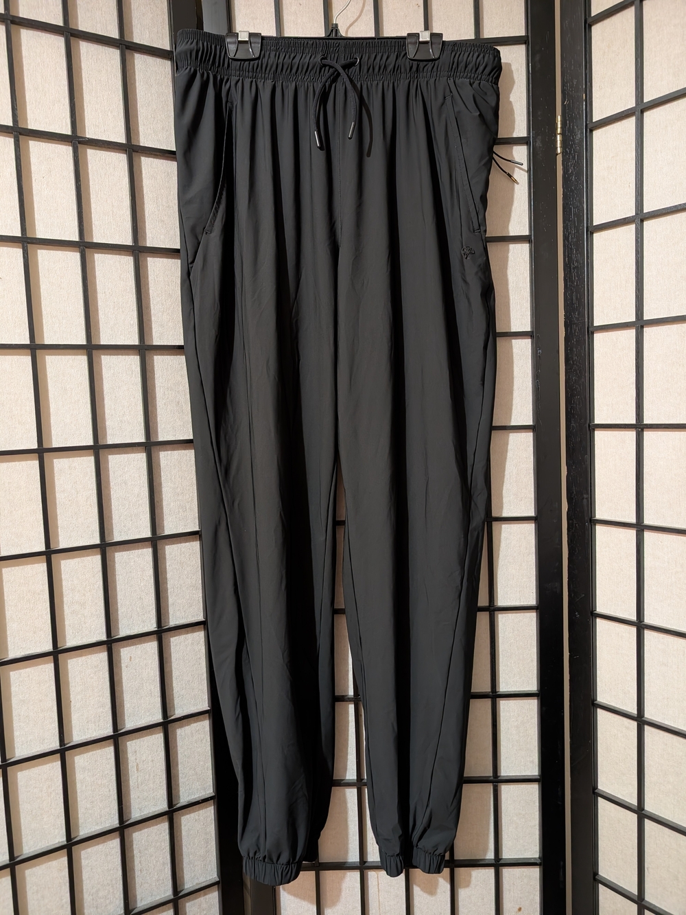 GAIAM Black Lightweight Drawstring Joggers Sz L